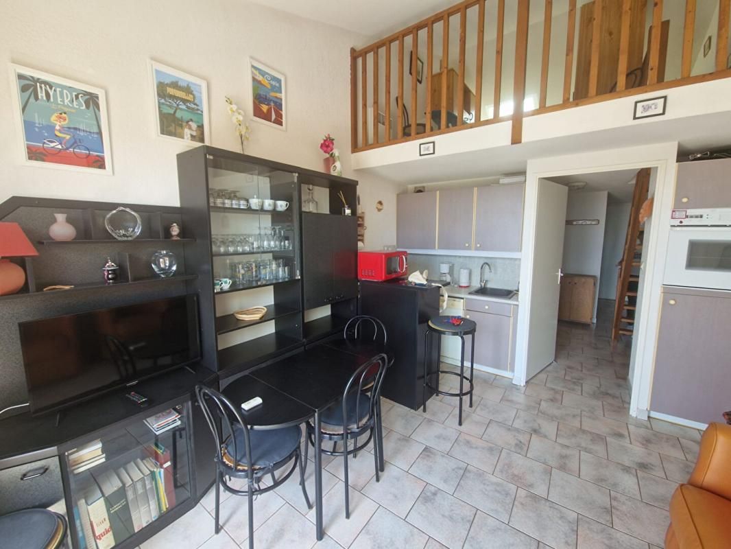 CARQUEIRANNE Appartement Carqueiranne 2 pièce(s) 31 m2 - Vue mer exceptionnelle 3