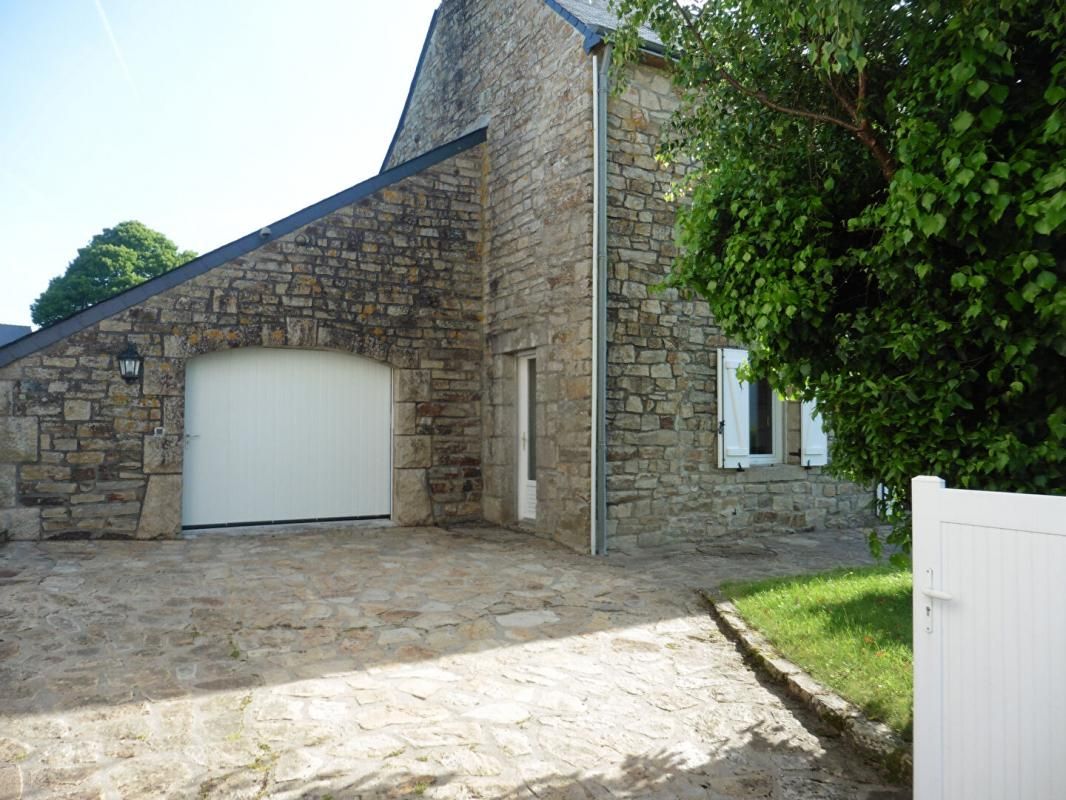 LOCUNOLE Maison Locunolé 6 pièce(s) 157 m2 habitables 2