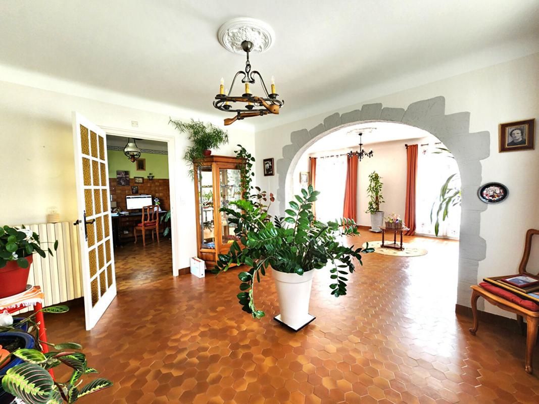 PONTONX-SUR-L'ADOUR Maison 7 pièces 263 m2 - GARAGE - TERRAIN 1500m² 4
