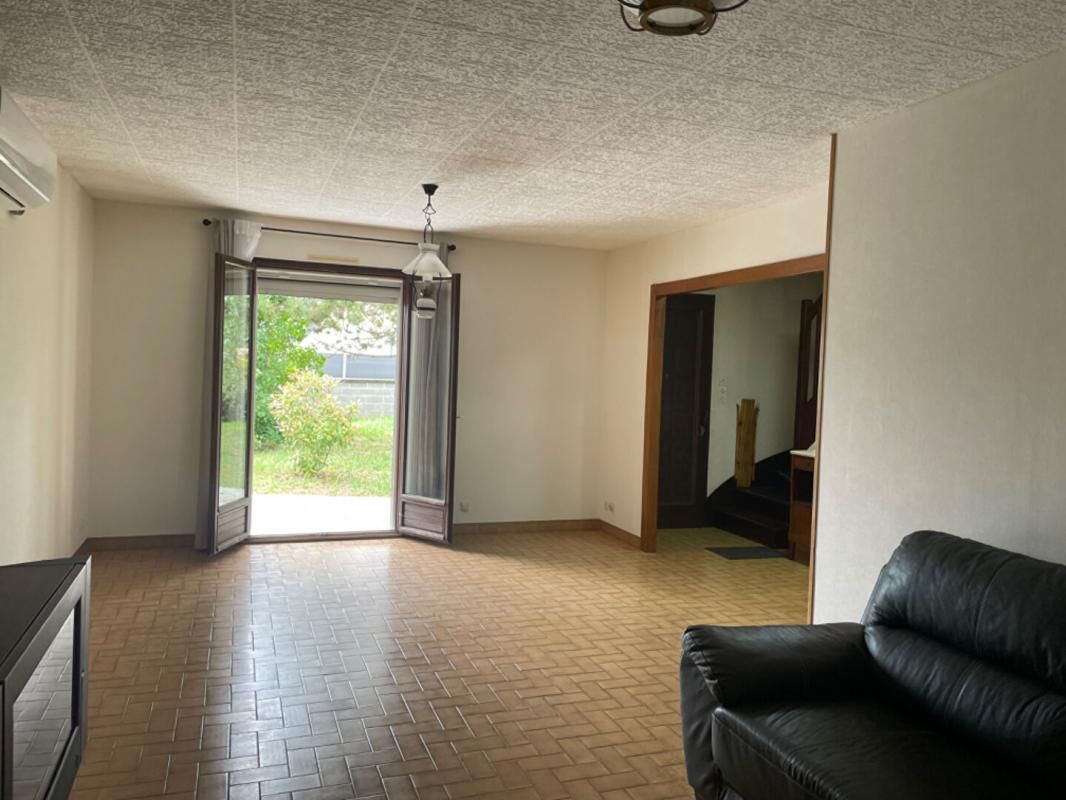 CHATILLON-SUR-LOIRE Maison Chatillon Sur Loire 7 pièce(s) 127.87 m2 2