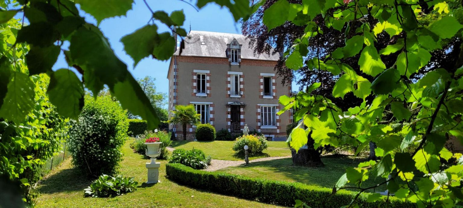 HENRICHEMONT MAISON DE MAITRE A L'OREE D'UN VILLAGE HISTORIQUE 2