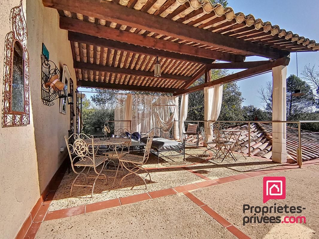 SAINT-MAXIMIN-LA-SAINTE-BAUME Villa 160 m2 , plain-pied Saint Maximin La Sainte Baume 83470 3