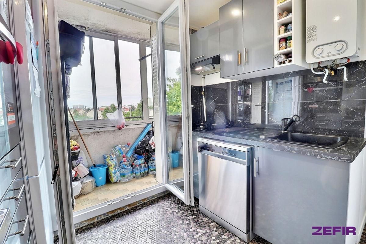 BOBIGNY Appartement Bobigny 3 pièces de 51 m2 4