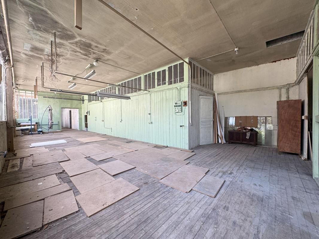 TOURS EXCLUSIVITE A VENDRE TOURS 37000 Maison type Loft Tours 5 pièces 300 m2 COUR / JARDIN 3