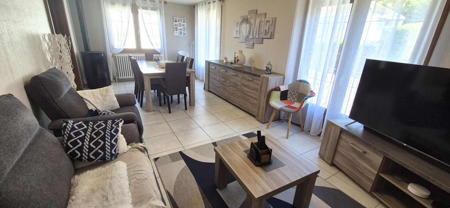 SAINT-DIZIER Belle Maison Individuelle ou Pavillon sur Sous-sol aménagé de 97 m² à Rafraîchir avec Cours, Garage, Atelier, Cave, Terrasses et Terrain Clos et Arboré de 700 m² 4