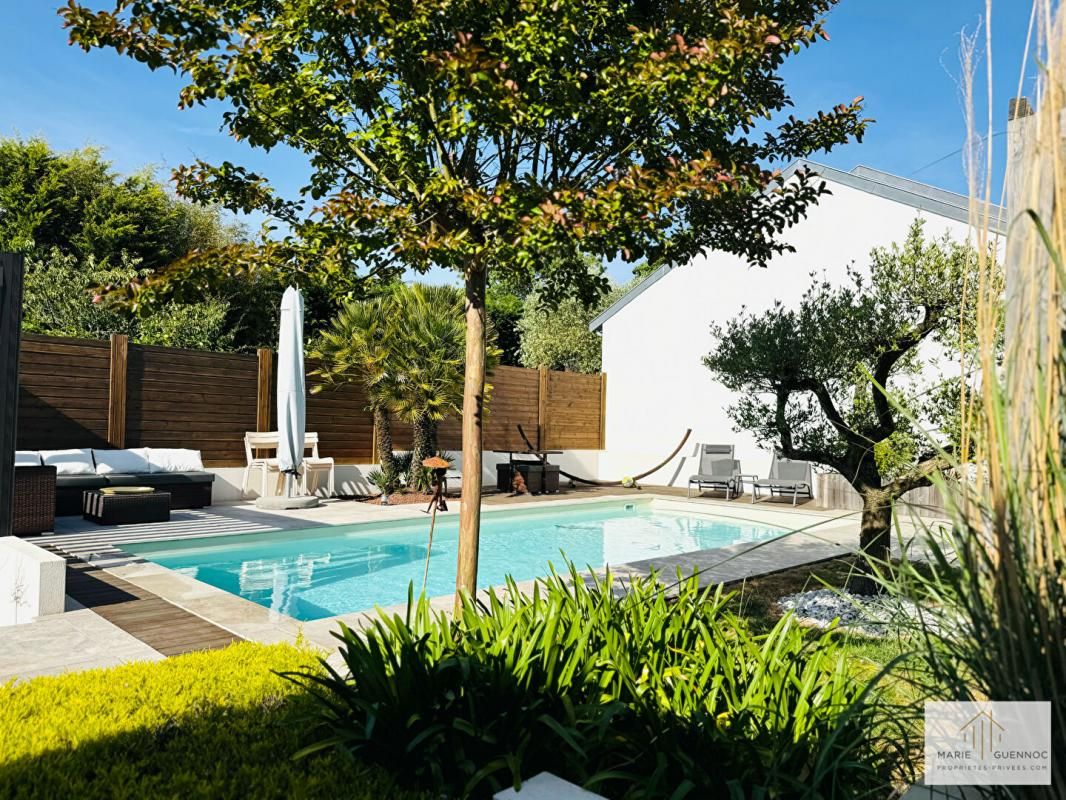 HAUTE-GOULAINE Maison rénovée de 94m2 avec piscine à Haute-Goulaine 1