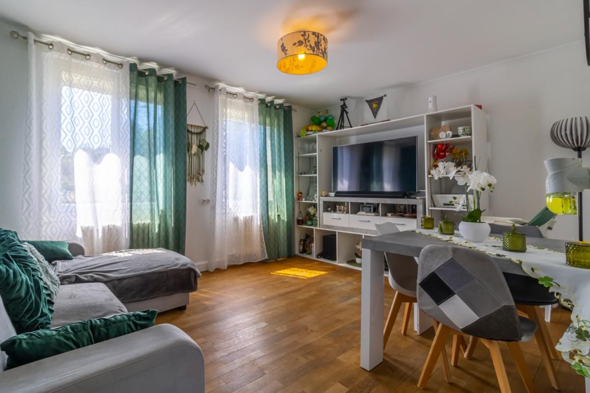 CHABRIS Maison Chabris 5 pièce(s) 68 m2 2