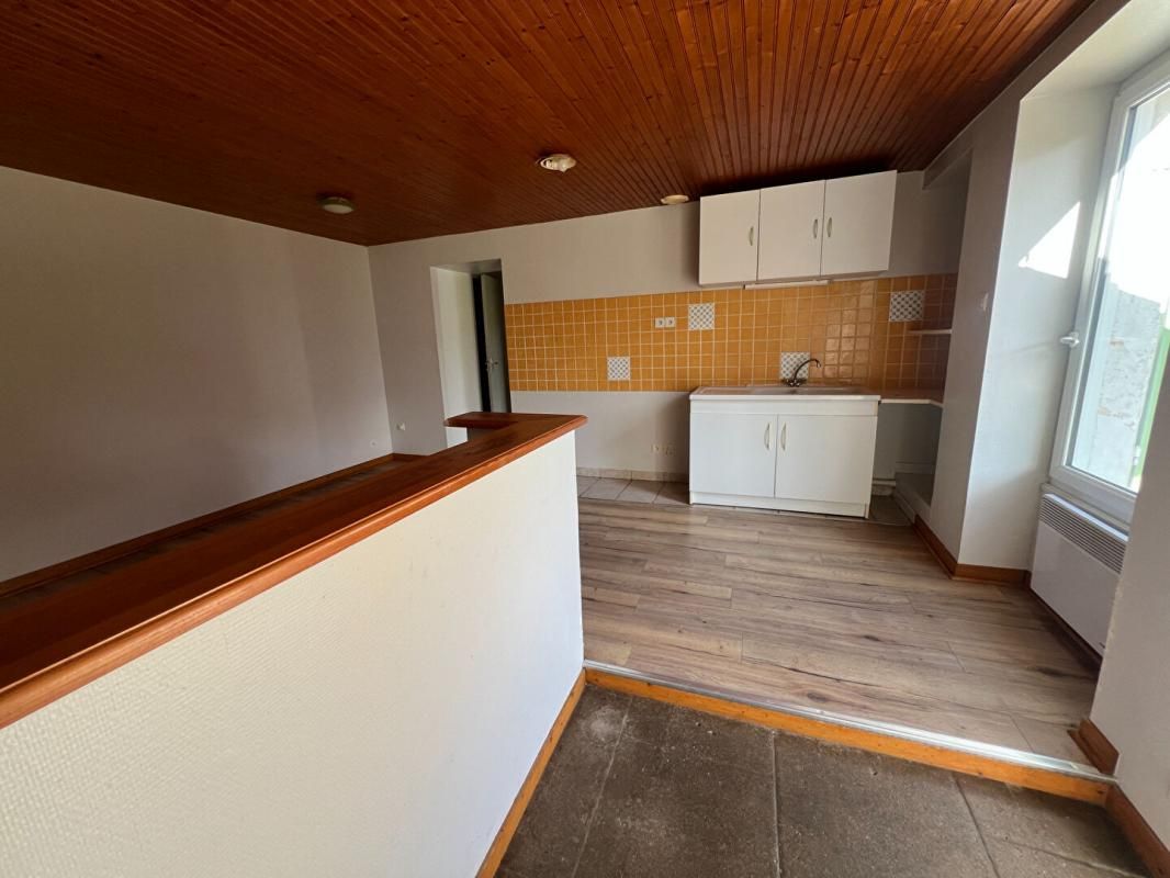 EXIREUIL Maison Exireuil 3 pièce(s) 64 m2 3