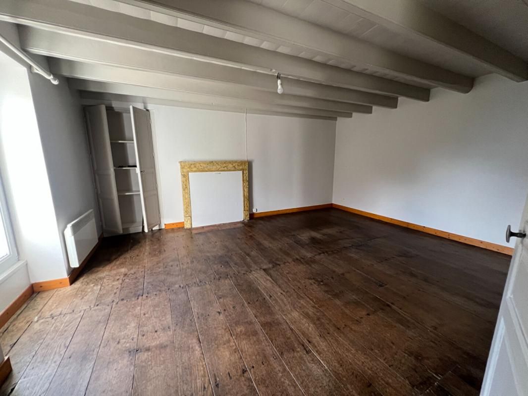 EXIREUIL Maison Exireuil 3 pièce(s) 64 m2 4