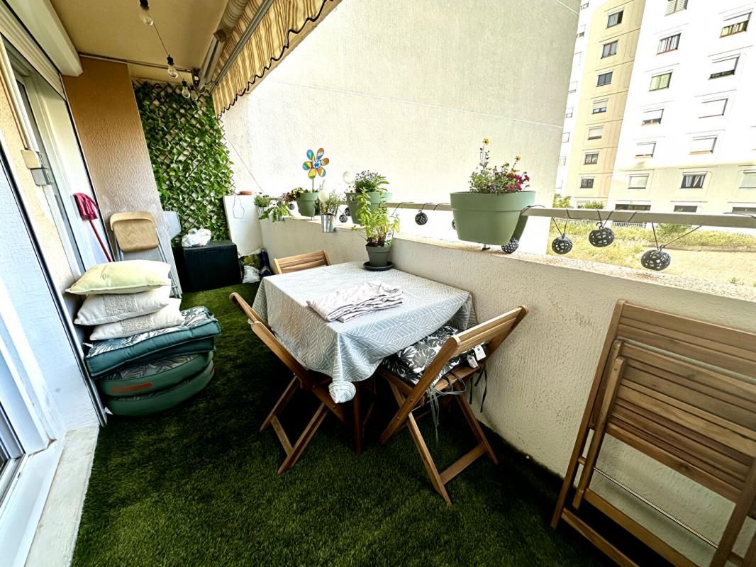 VITROLLES Superbe appartement de type 4 4