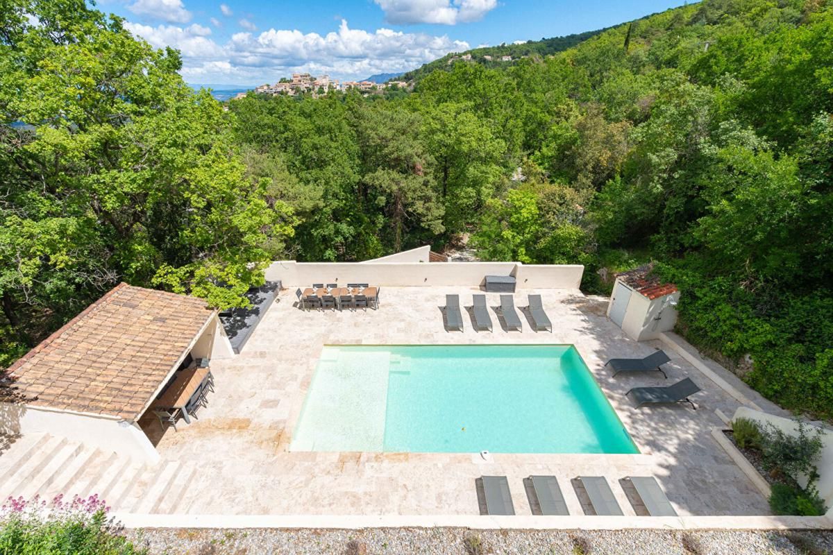 Villa Mimet 8 pièces 210 m2 - 950 000