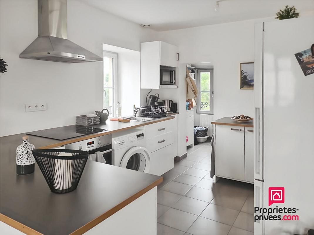 AVALLON Idéal investisseur ! Duplex loué en centre-ville d'Avallon 2