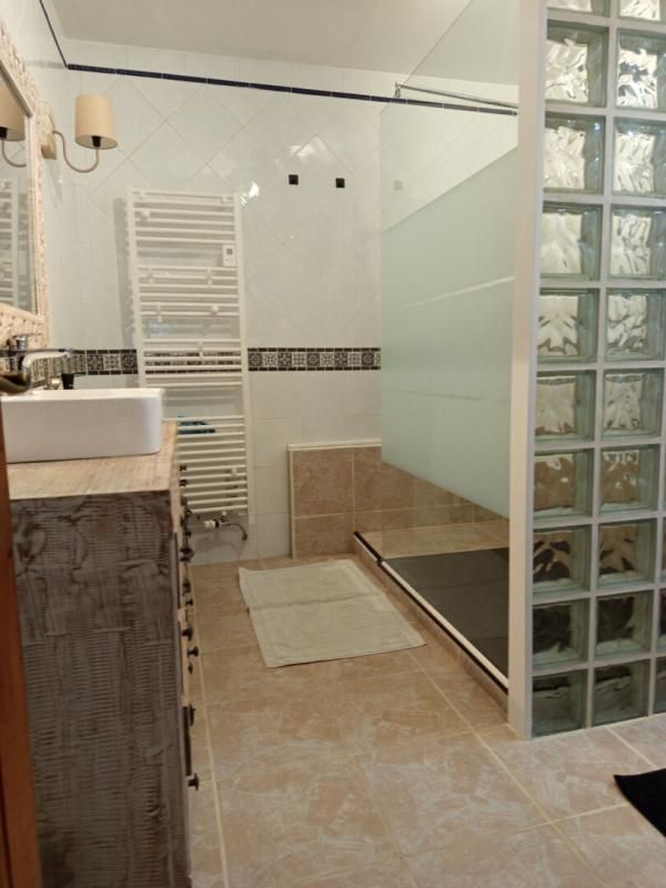 SAINT-MARCEL-D'ARDECHE Maison Village 175m² avec Extérieur, Saint Marcel d'Ardèche 275 000 HAI 4