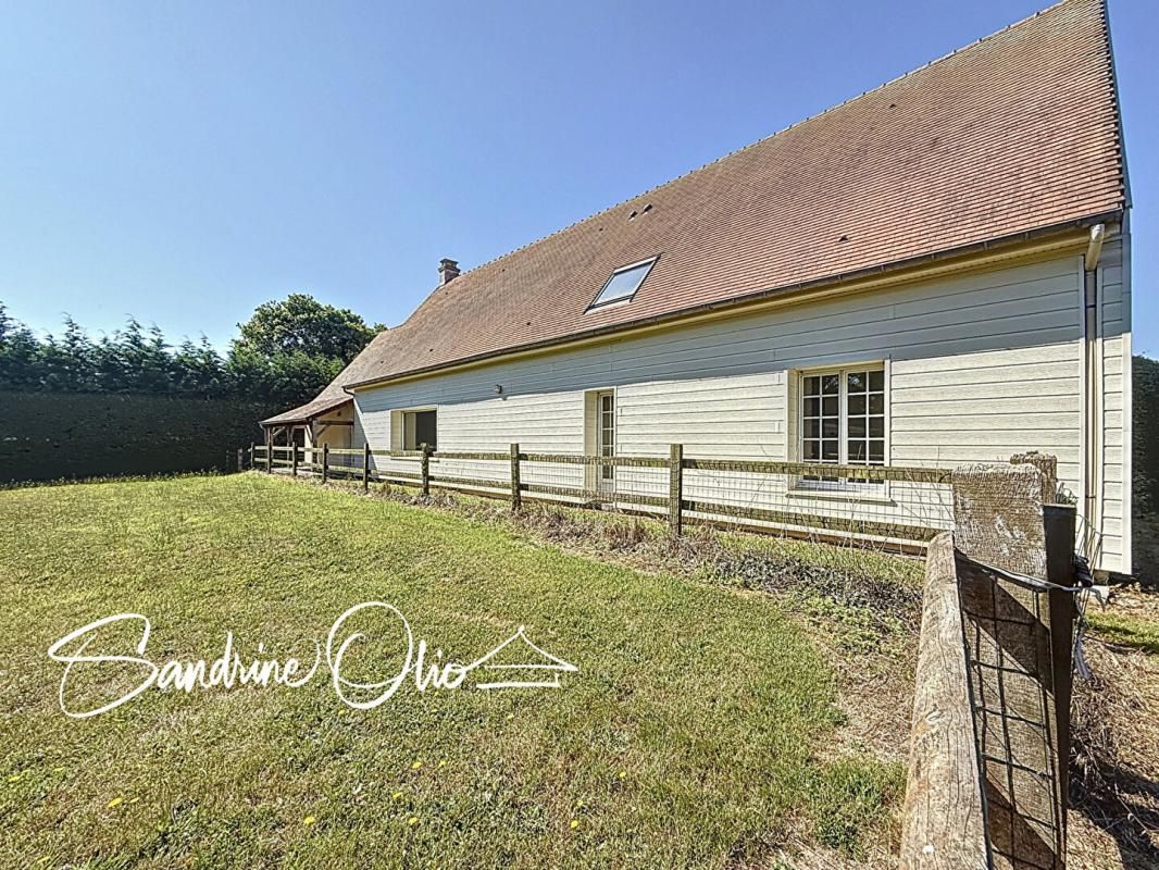 BAVENT Maison familiale 200 m² habitables et son écurie 2