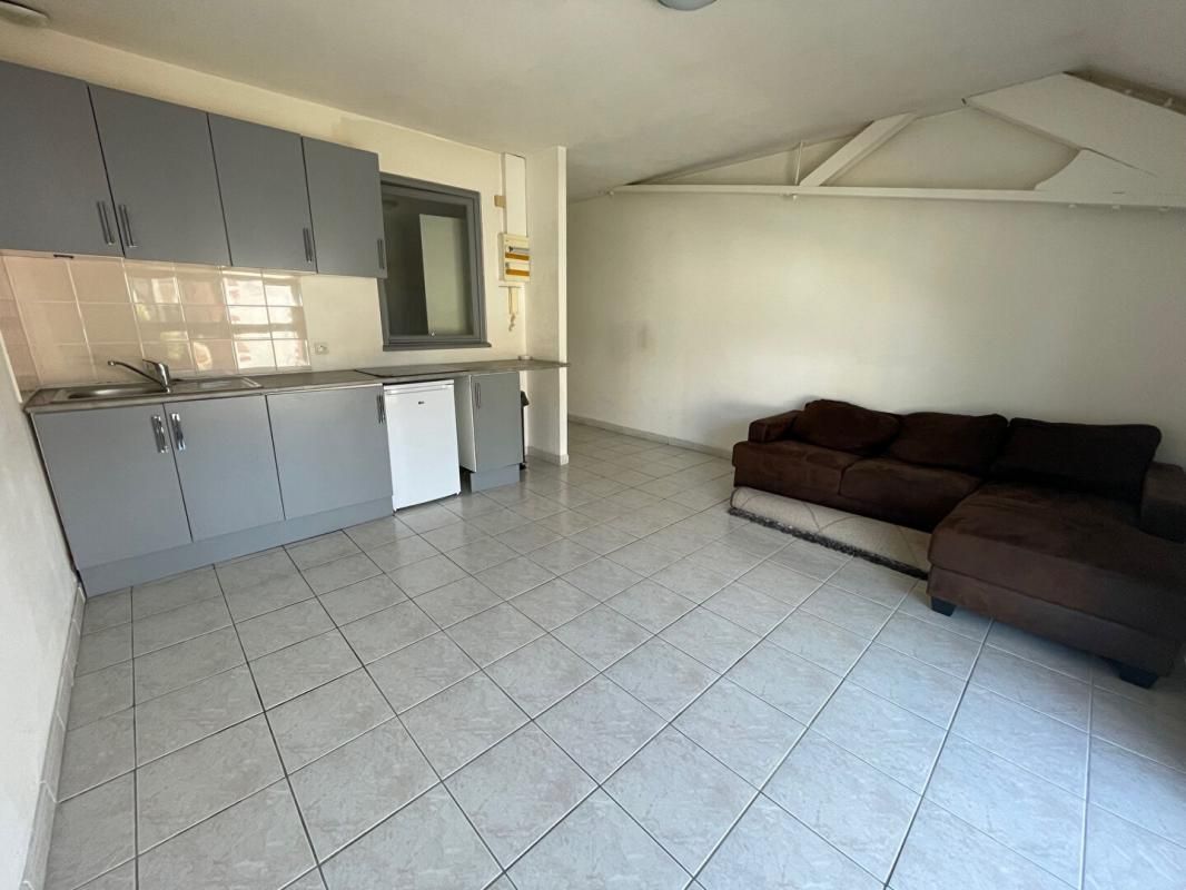 Appartement - 2 pièces - 35 m² - Le Pellerin