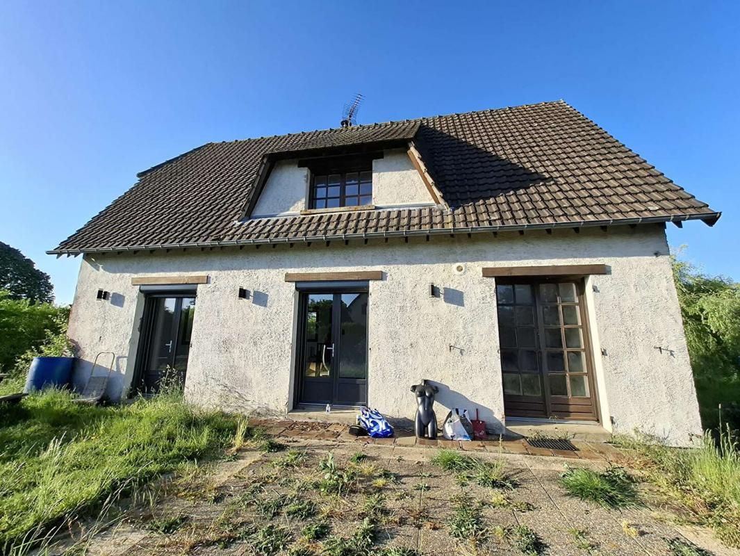 VERNEUIL-SUR-AVRE Pavillon proche VERNEUIL SUR AVRE 6 pièce(s) 101 m2 + terrain 2