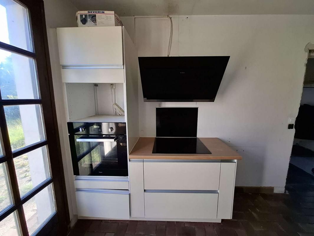 VERNEUIL-SUR-AVRE Pavillon proche VERNEUIL SUR AVRE 6 pièce(s) 101 m2 + terrain 4