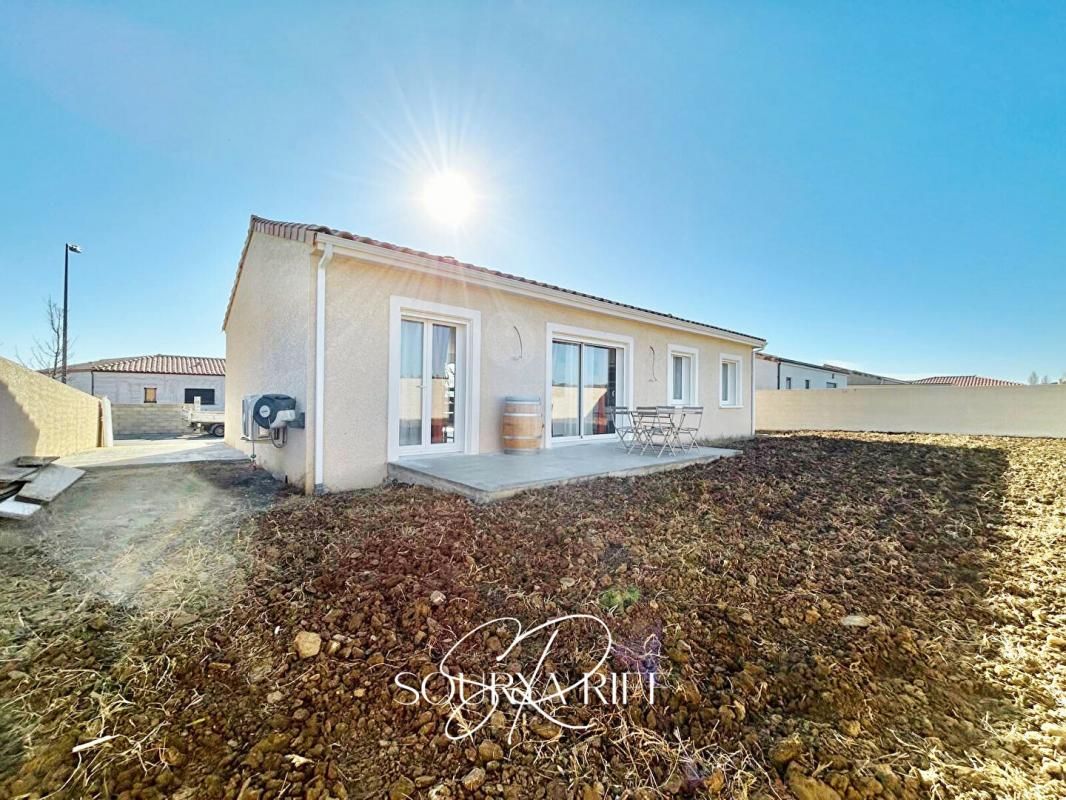 EN EXCLUSIVITE- VILLEGLY- PLAIN PIED- 3 CHAMBRES