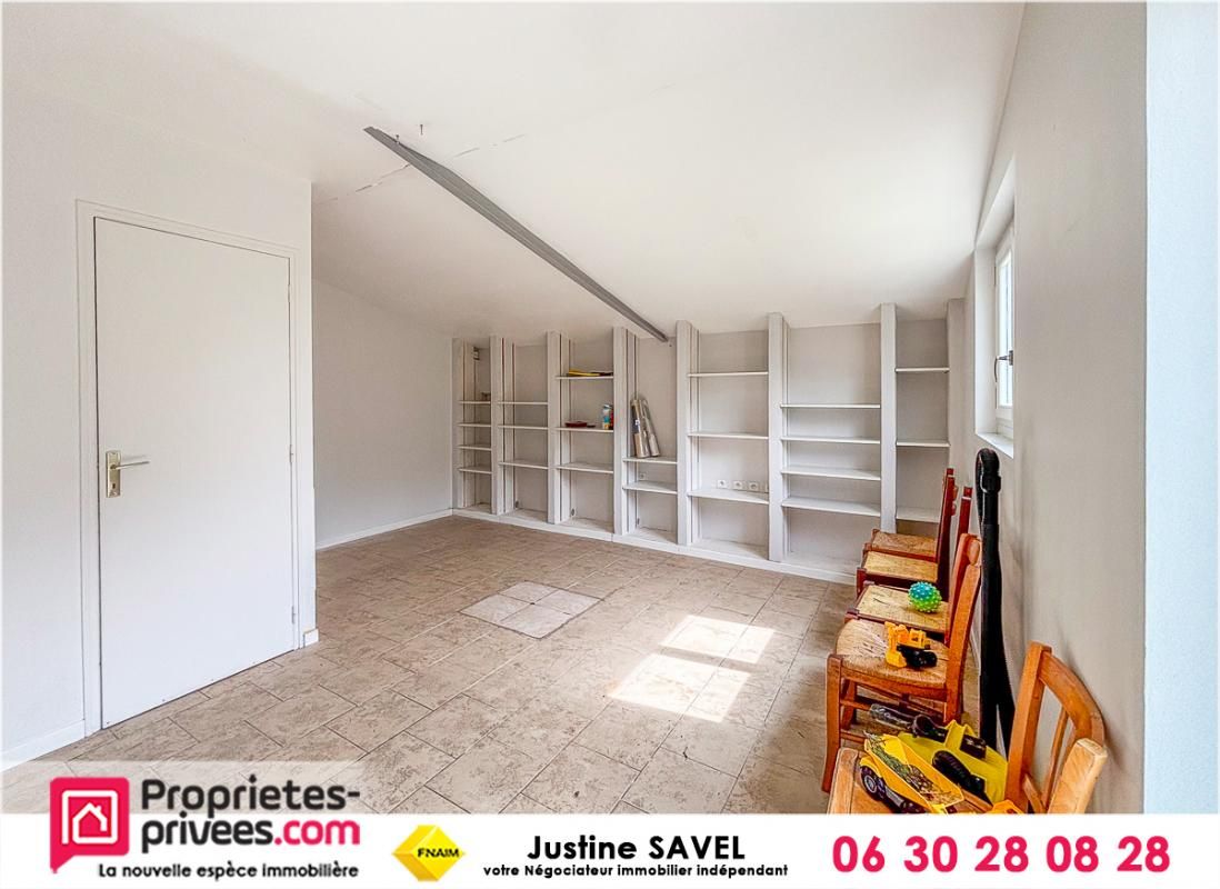 POULAINES POULAINES - Maison 5 pièces 110 m2 - Terrain 500 m2 4