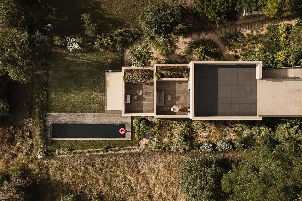 SAINT-CYR-AU-MONT-D'OR Propriété contemporaine de prestige 6 pièce(s) 170.30 m2 2