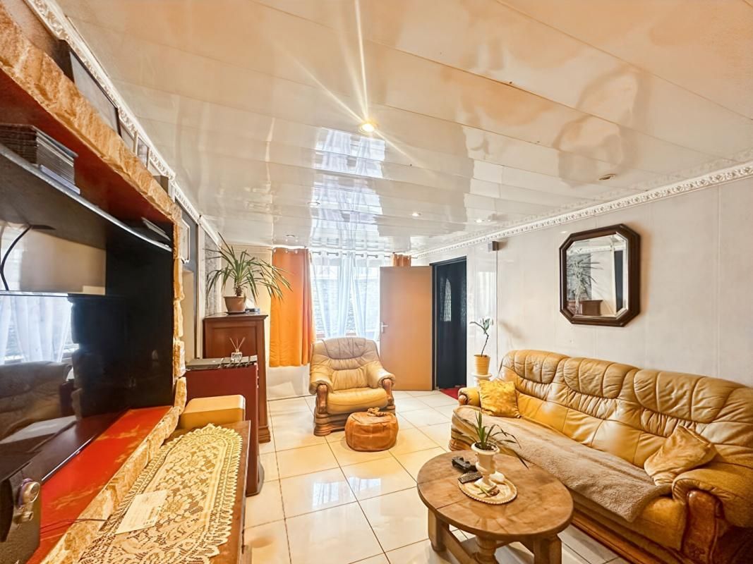 NOUZONVILLE Une maison, une opportunité, une aventure immobilière à ne pas manquer ! 2
