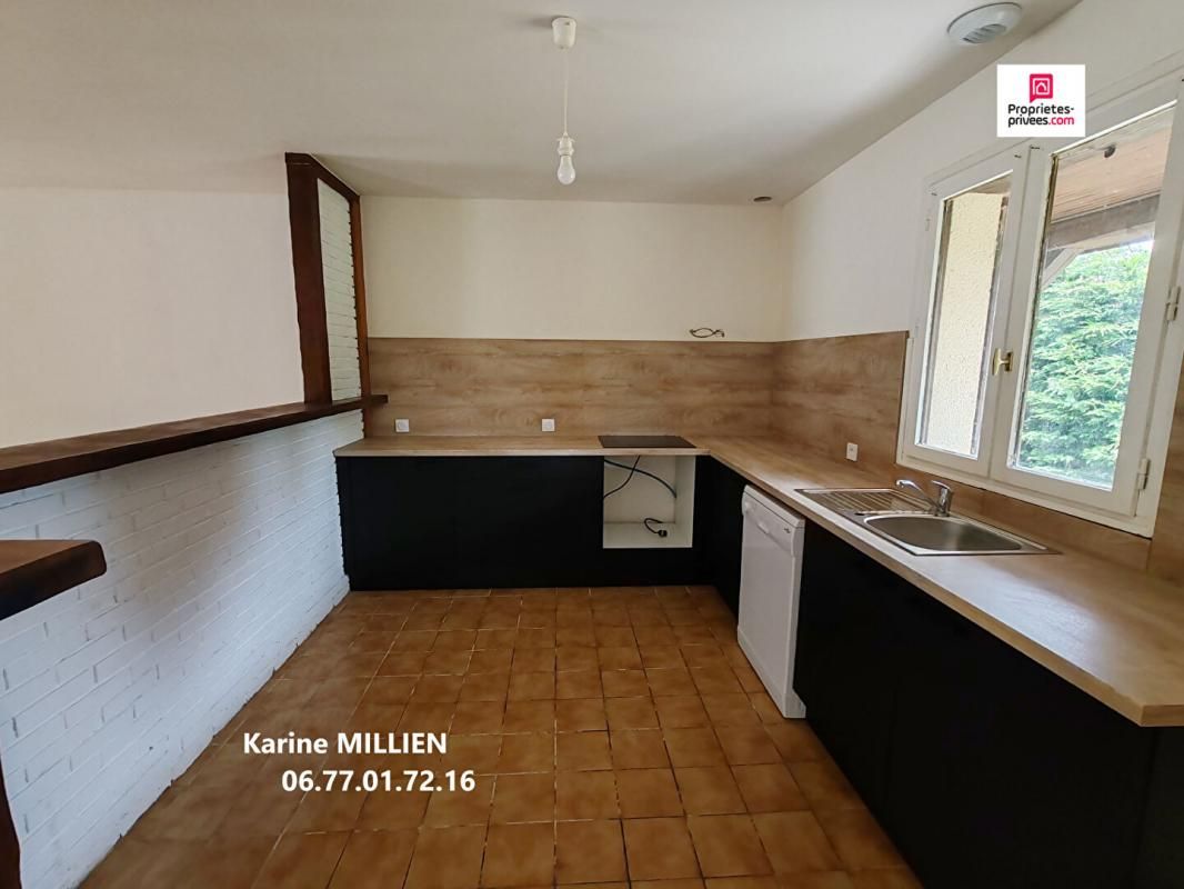 COURDEMANCHE COURDEMANCHE 27320 Maison individuelle - 1 étage - 4 chambres - Garage avec mezzanine - Terrain - 218000 HAI 4