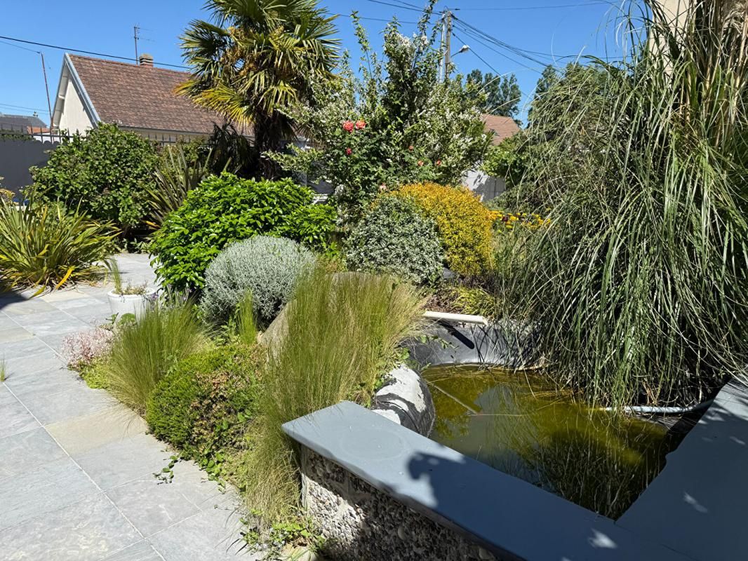 LE HAVRE À VENDRE LE HAVRE 76620 - Secteur Rue Estiennes d'Orves - Maison 7 pièce(s) 165 m2 - SOUS-SOL - JARDIN 2