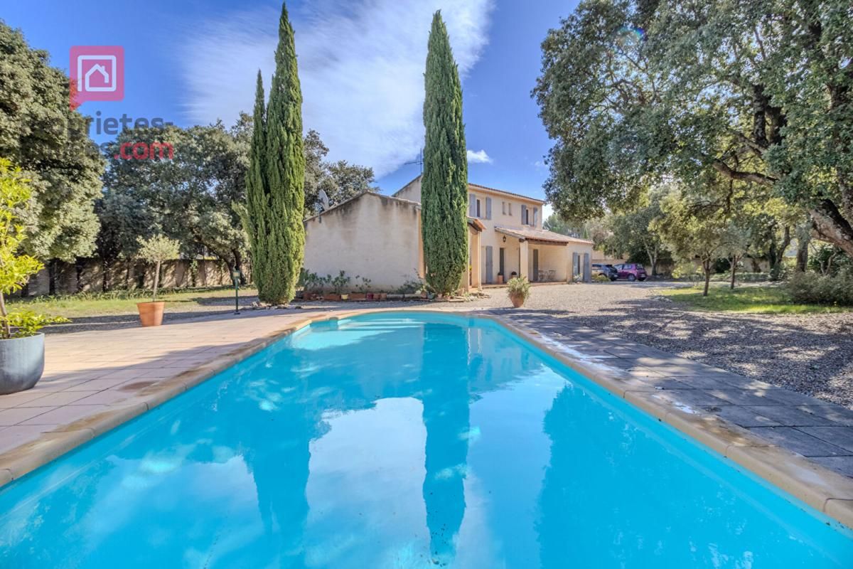 VENASQUE Villa 7 pièce(s) 160 m2 VENASQUE sur terrain boisé de 2000m2 avec piscine 4