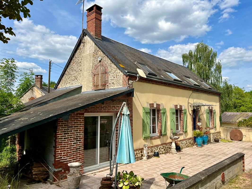 SOUDAY Charmante Maison de village 5 pièce(s) 150 m2 2