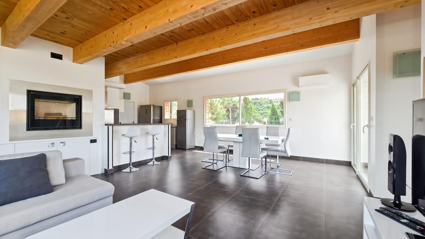 PROPRIANO PROPRIANO, appartement de standing de type 4 de 101 m2 terrasse vue mer 2 places de parking 4