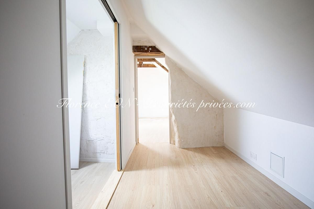 BAIS Maison 6 pièce(s) 120 m2 3