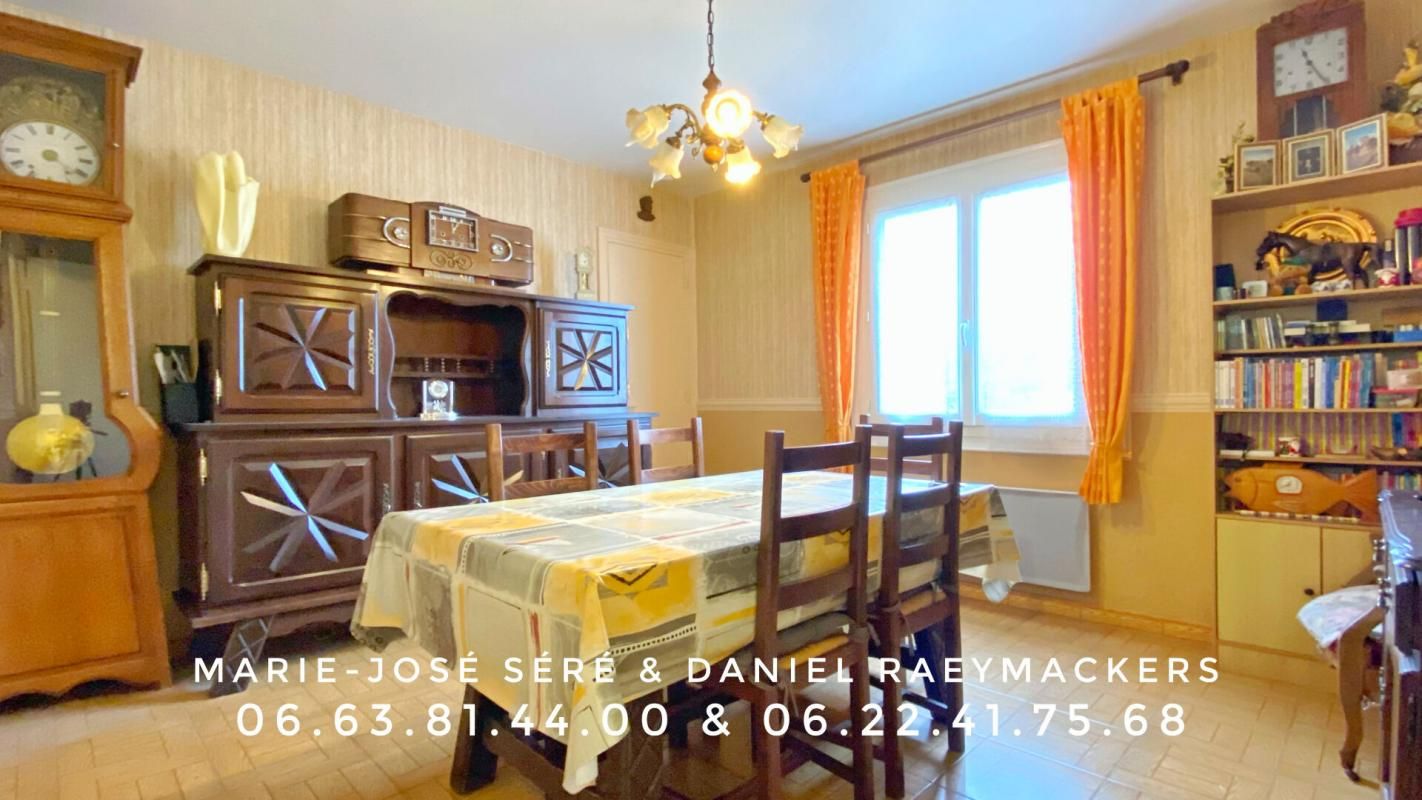 MONTPON-MENESTEROL Maison 4 pièce(s) 80 m² + véranda 27m², 2 garages, grand jardin 2