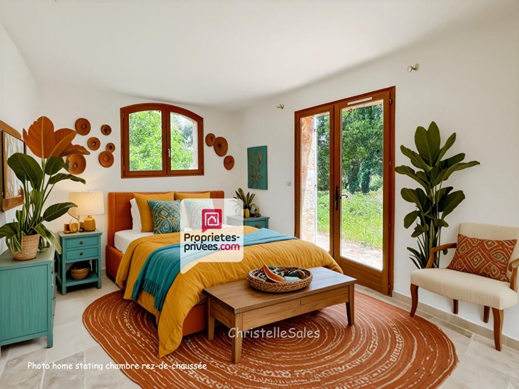 MONTAUROUX Maison 5 pièce(s) 141 m2 proche A8 4