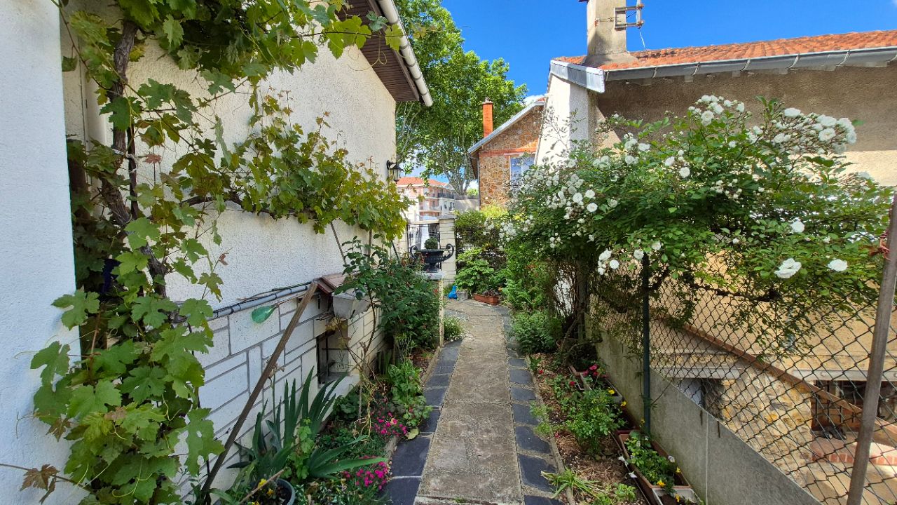 VIROFLAY Maison 5 pièces 100 m2 Viroflay proche Versailles 4