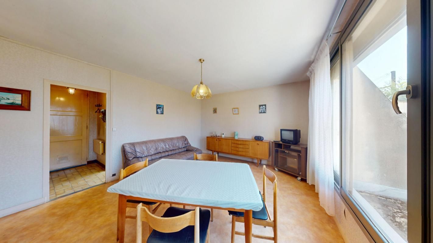 VIERZON Maison Vierzon 4 pièce(s) 66.4 m2 4
