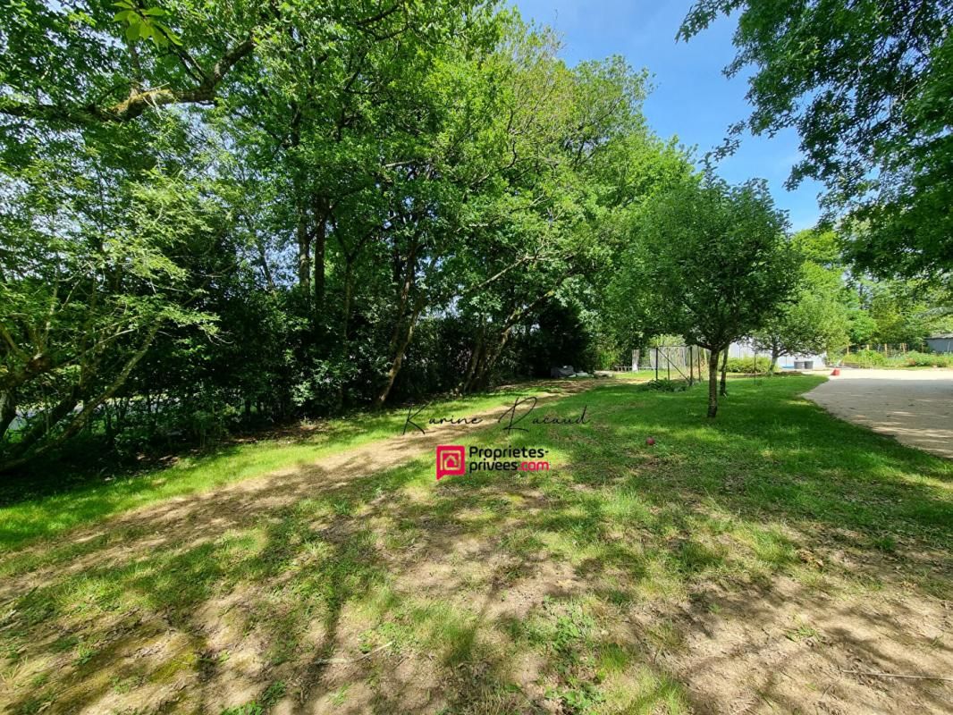 AUBIGNY-LES CLOUZEAUX Terrain constructible de 773 m2 2