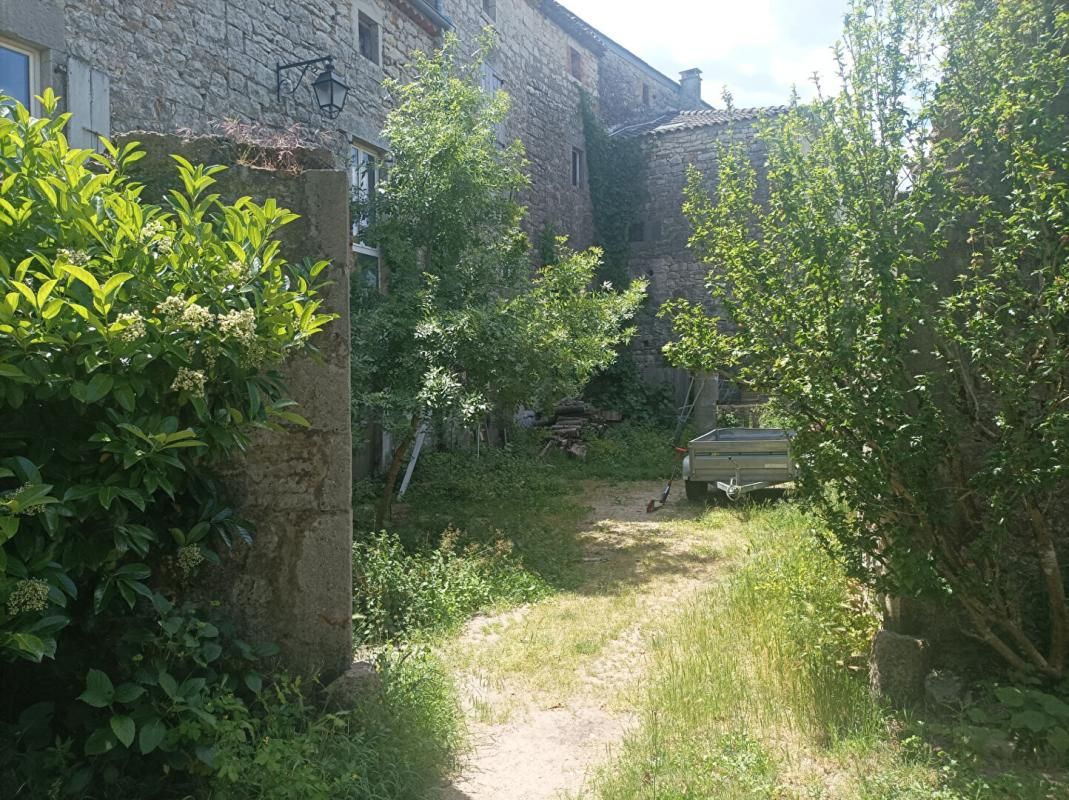 LES VANS Maison Pierre secteur Les Vans 4 pièce(s) 94 m2 1