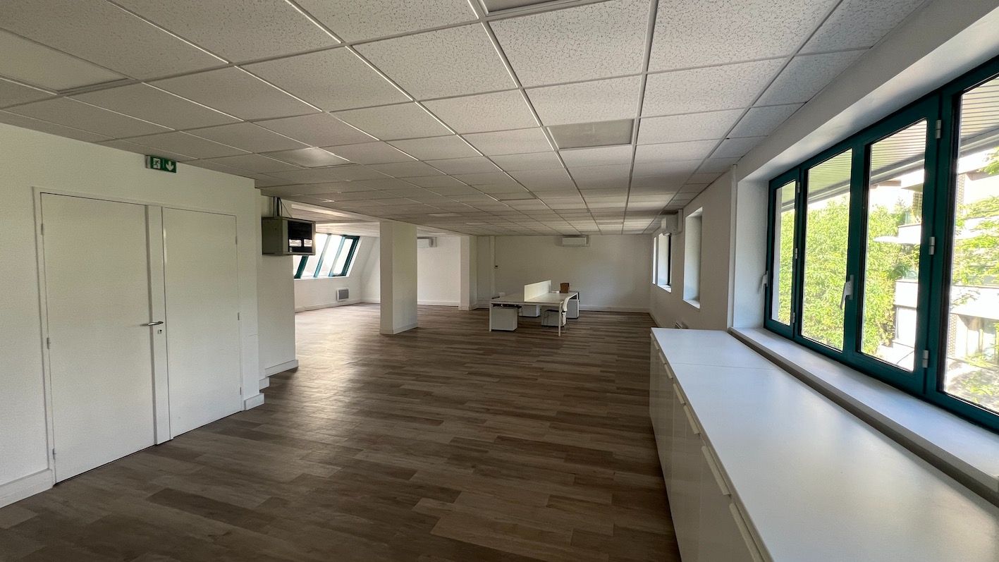 BOULOGNE-BILLANCOURT BOULOGNE BILLANCOURT - BUREAUX 154 m² 4