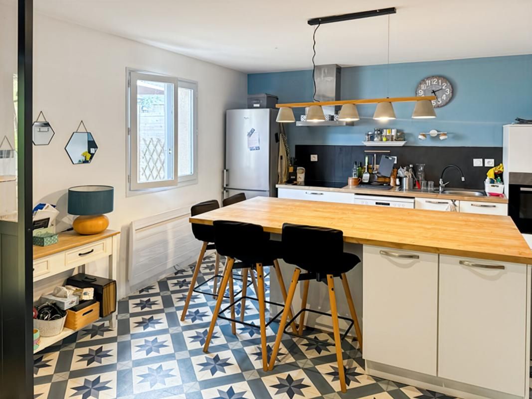 PARCE-SUR-SARTHE Maison Parce Sur Sarthe 6 pièce(s) 114 m2 2