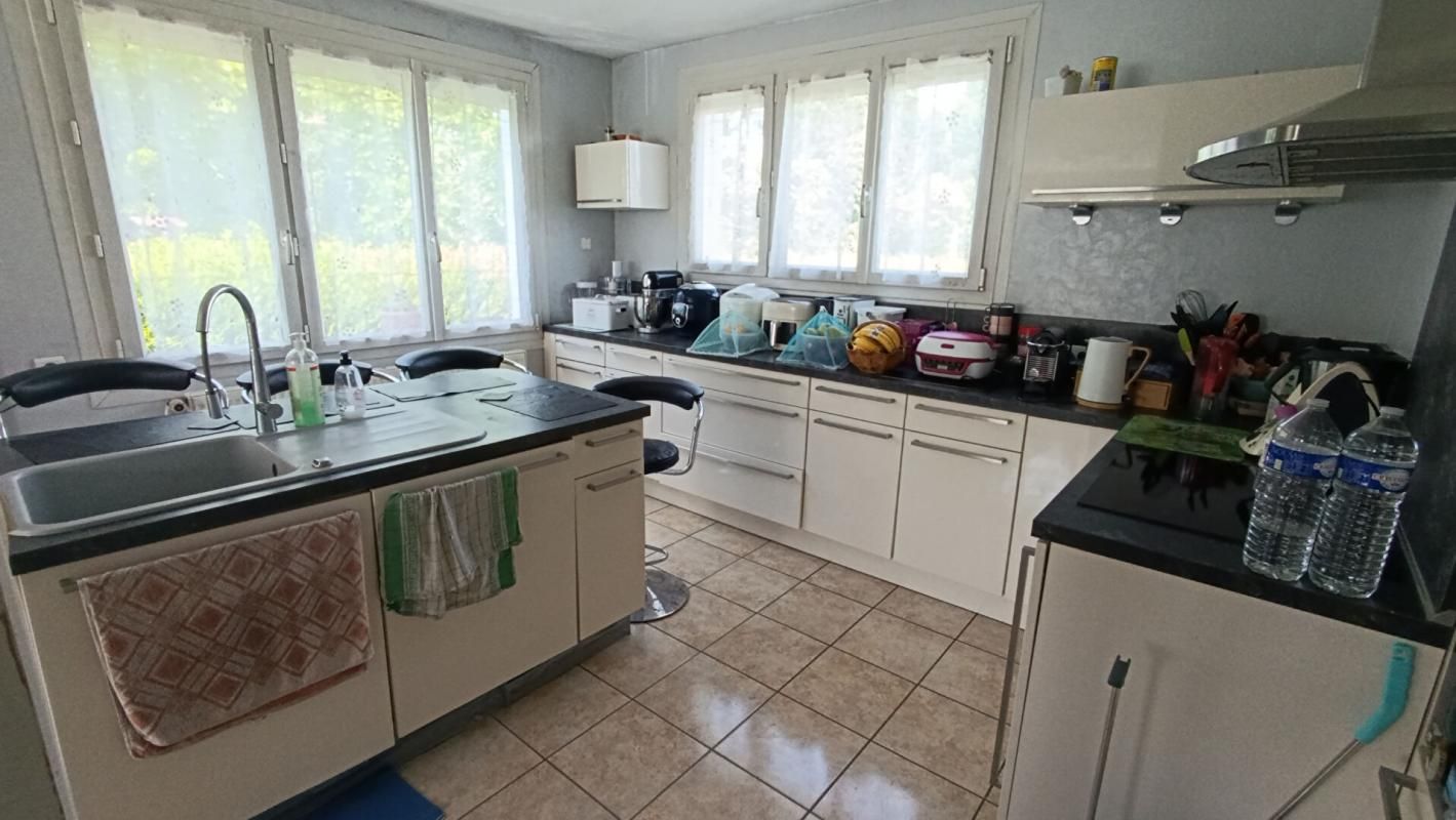 SEZANNE Maison Sezanne 5 pièce(s) 85 m2 3