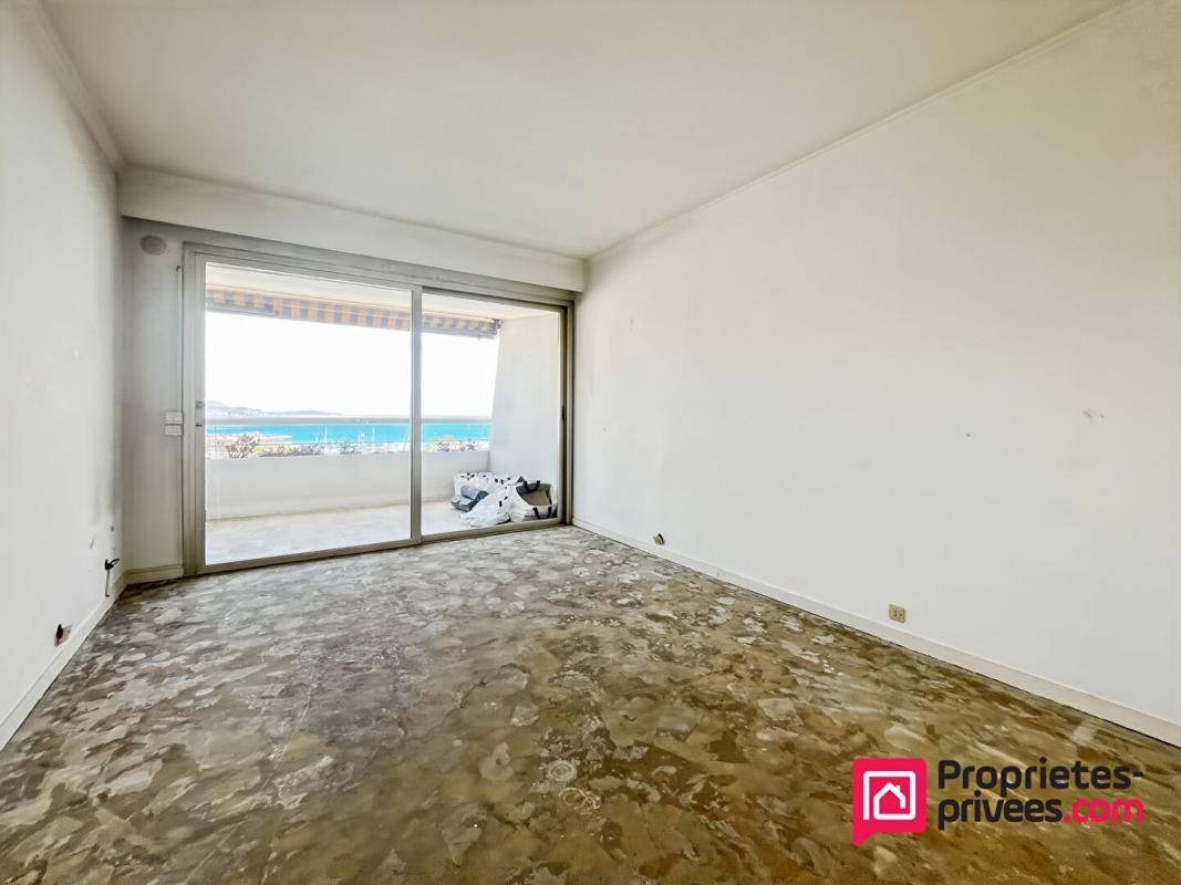 VILLENEUVE-LOUBET EXCLUSIVITE : Appartement T4 à rénover avec vue mer ? Villeneuve Loubet 4