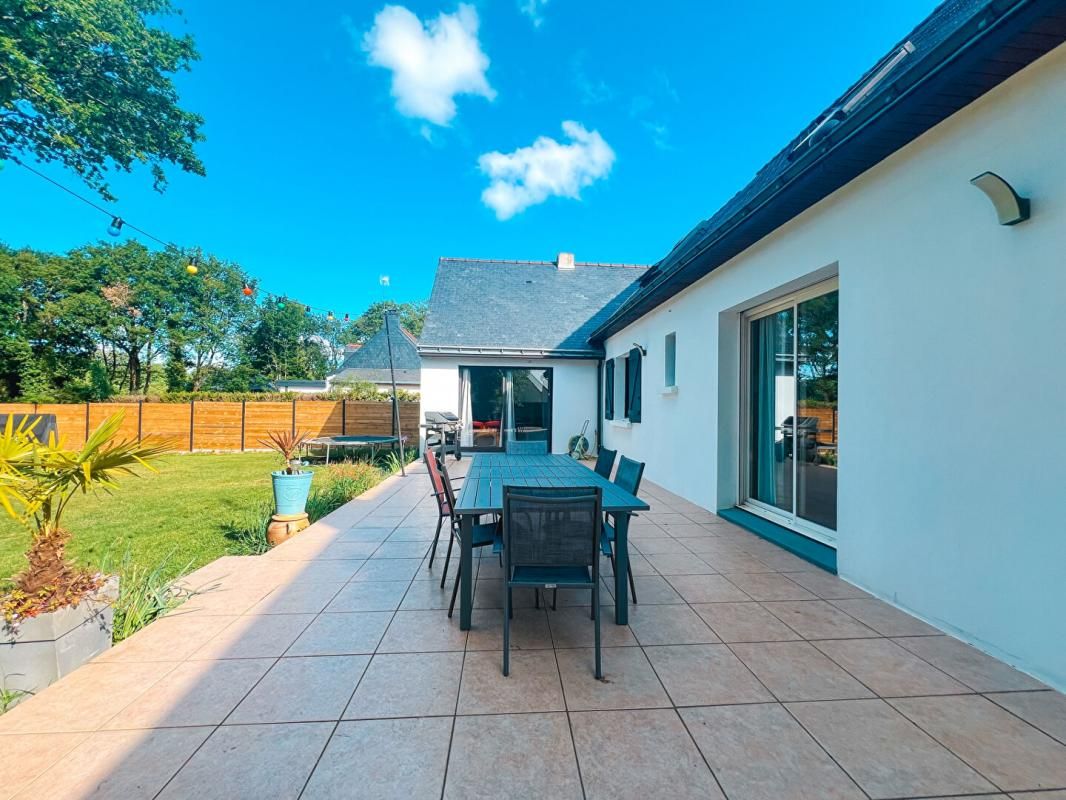 SAUTRON Maison 5 chambres de 165m2 avec jardin en impasse - SAUTRON 2