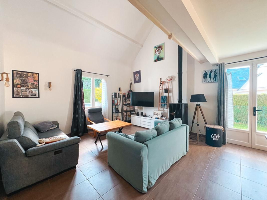 SAUTRON Maison 5 chambres de 165m2 avec jardin en impasse - SAUTRON 3
