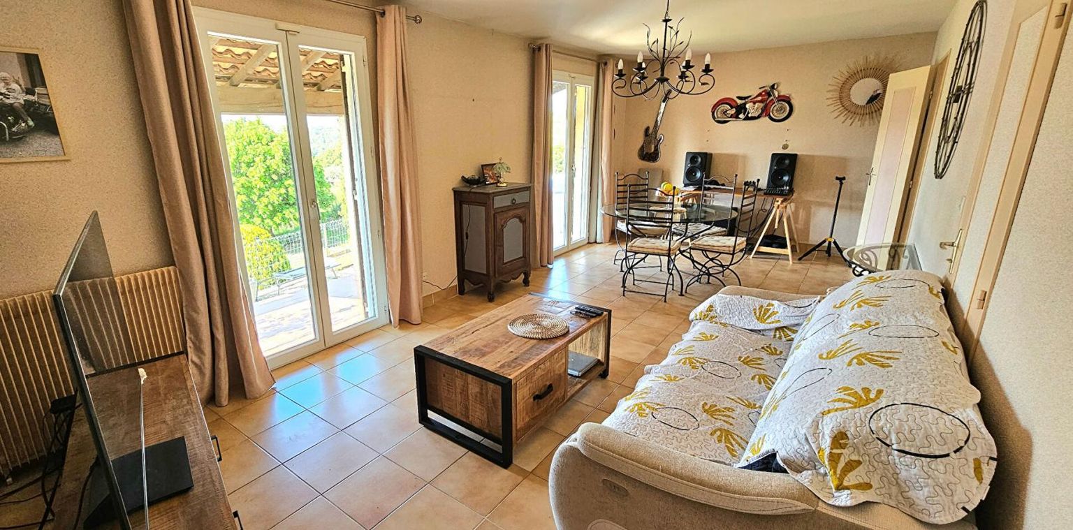 CLAVIERS Villa 3 chambres et garage sur magnifique terrain avec vue panoramique 3