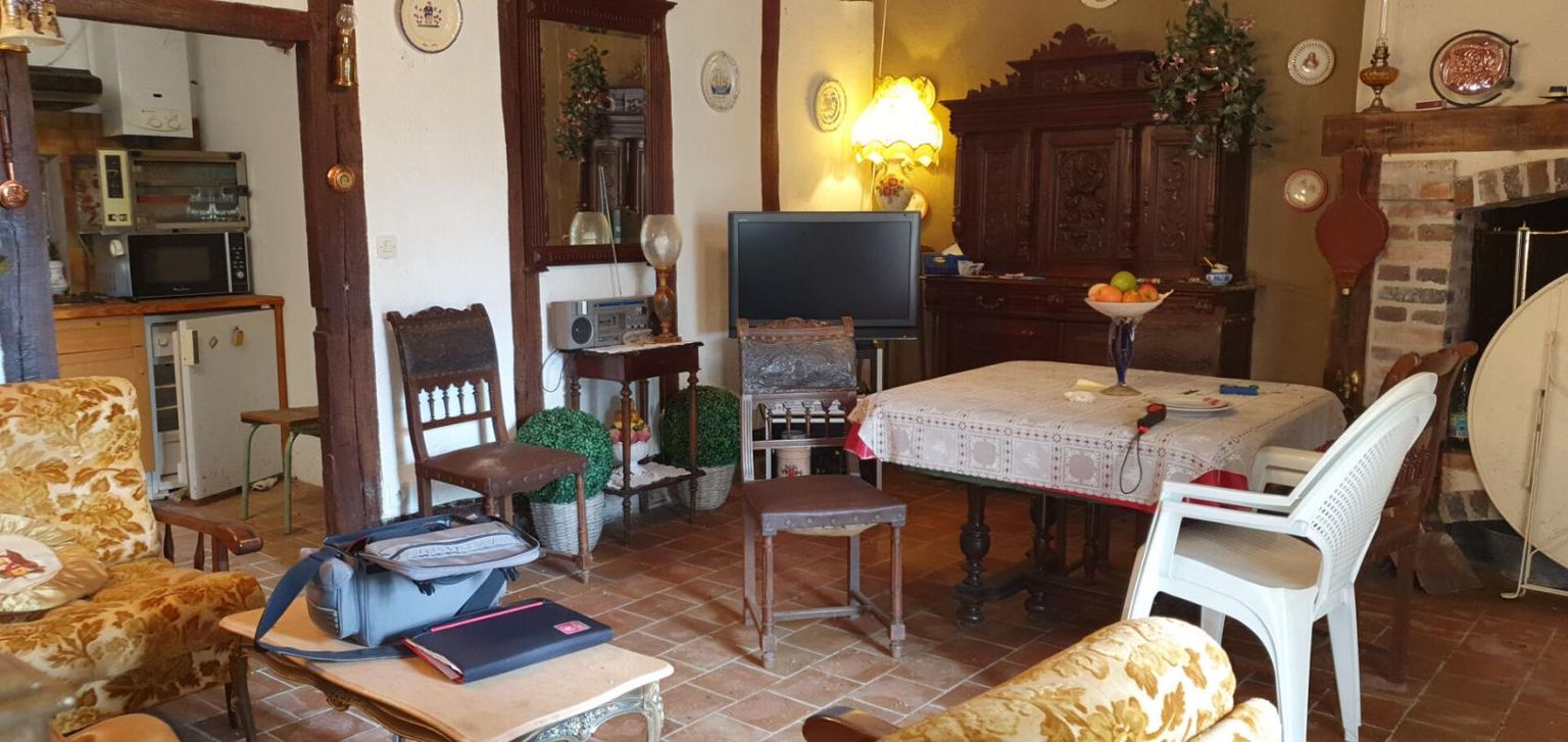 CHATEAU-RENARD Maison de campagne 2