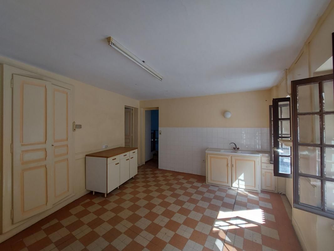 CHAMOUX-SUR-GELON Maison de village 6P 147 m2 CHAMOUX-SUR-GELON (73390) 2