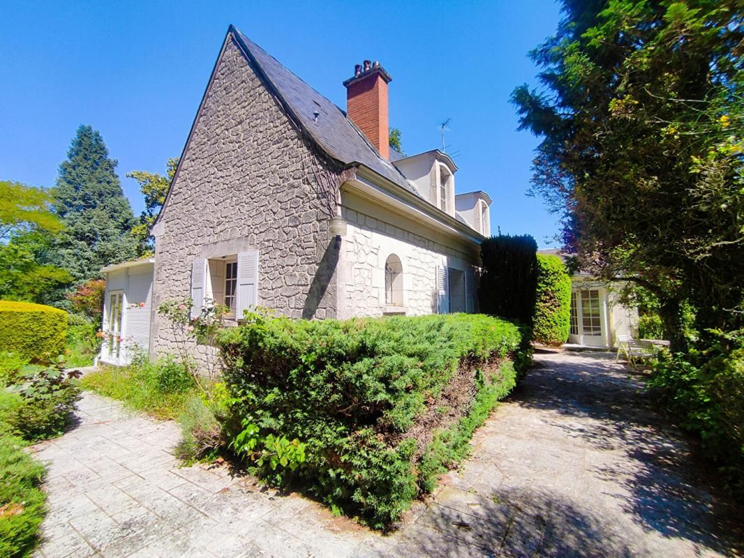 Petite propriété avec maison d'amis Preuilly Sur Claise