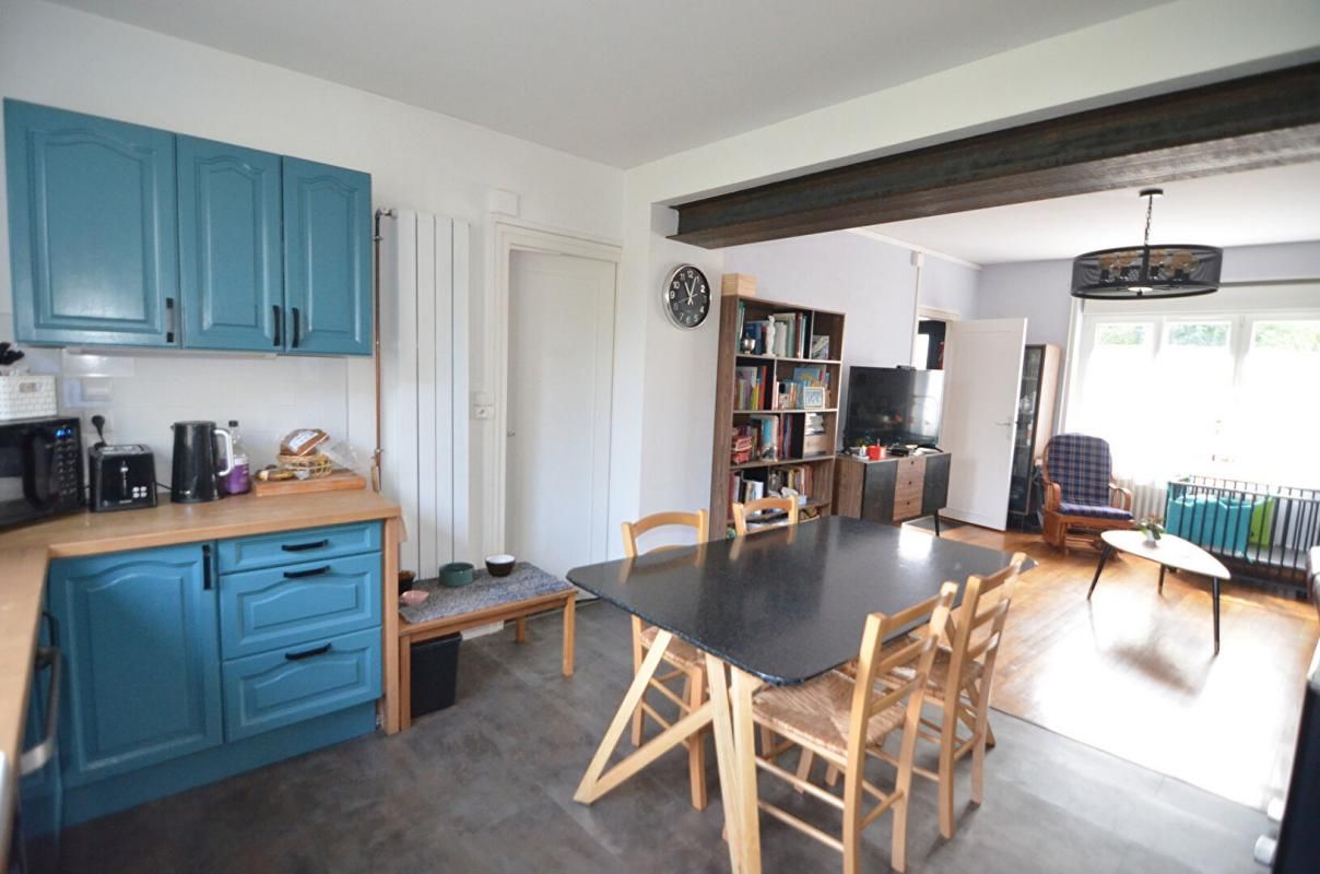 ALENCON Maison de ville avec jardin 4