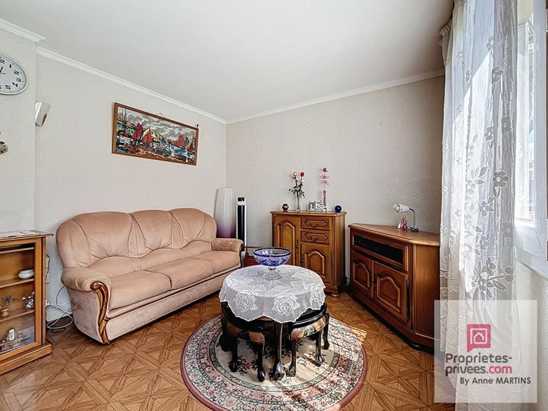 VITRY-SUR-SEINE Appartement Vitry Sur Seine 3 pièce(s) 58 m2 3
