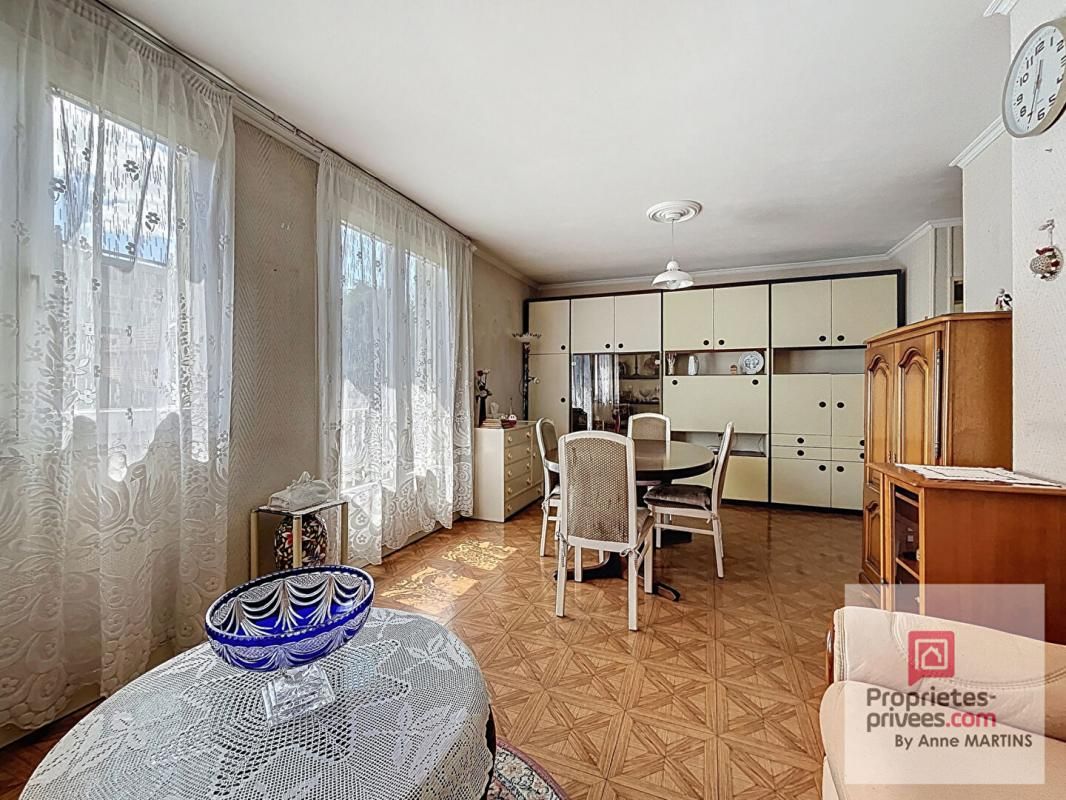 VITRY-SUR-SEINE Appartement Vitry Sur Seine 3 pièce(s) 58 m2 4